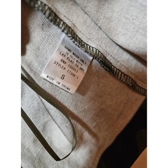 Savanna Jane Camo Jackets S. Floral Embroidery. - Picture 4 of 9